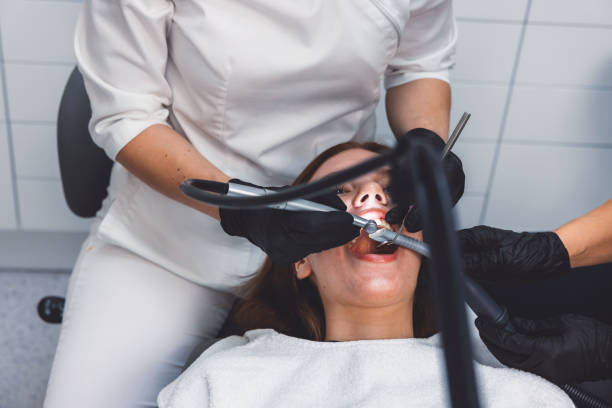 Best Emergency Dentist for Knocked-Out Tooth in Wilton, IA